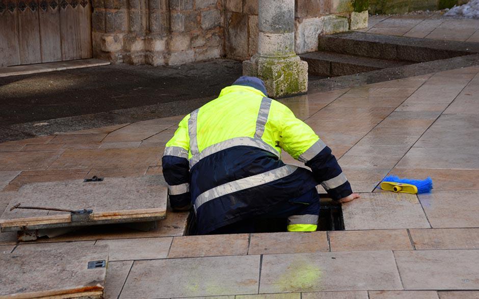 comment déboucher un wc bouché Malakoff